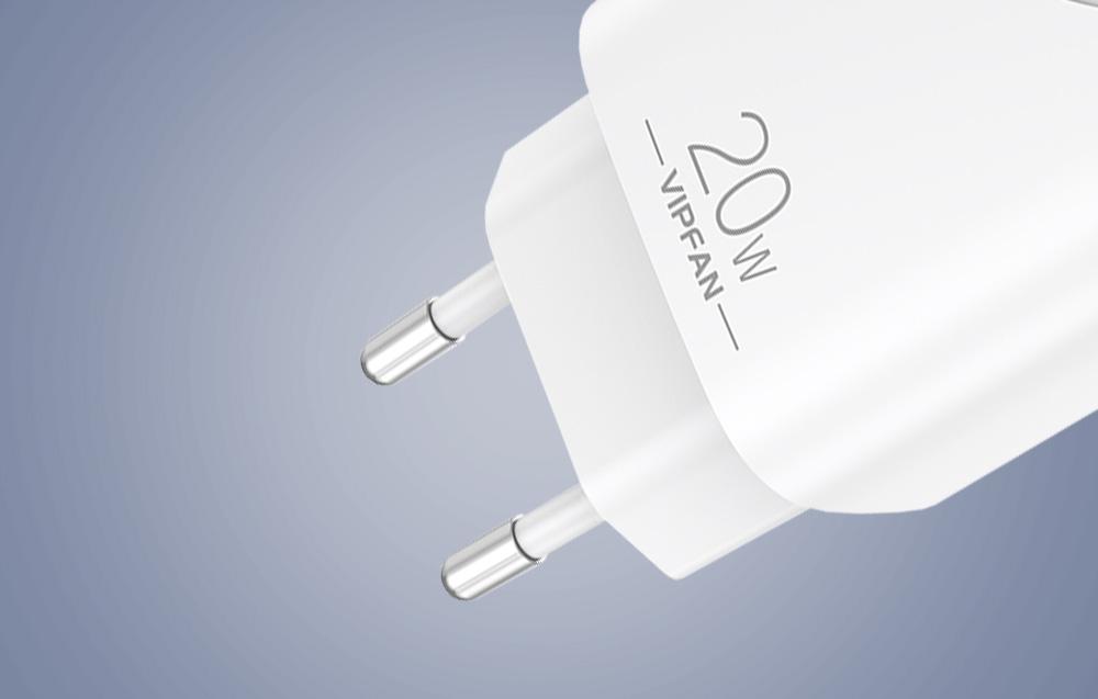 Vipfan E08 hálózati töltő, USB + USB-C, 20W PD + QC 3.0 (fehér)